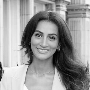 Masara Laginaf - Consultant Corneal, Refractive, Cataract Ophthalmologist at OCL Vision, London, UK